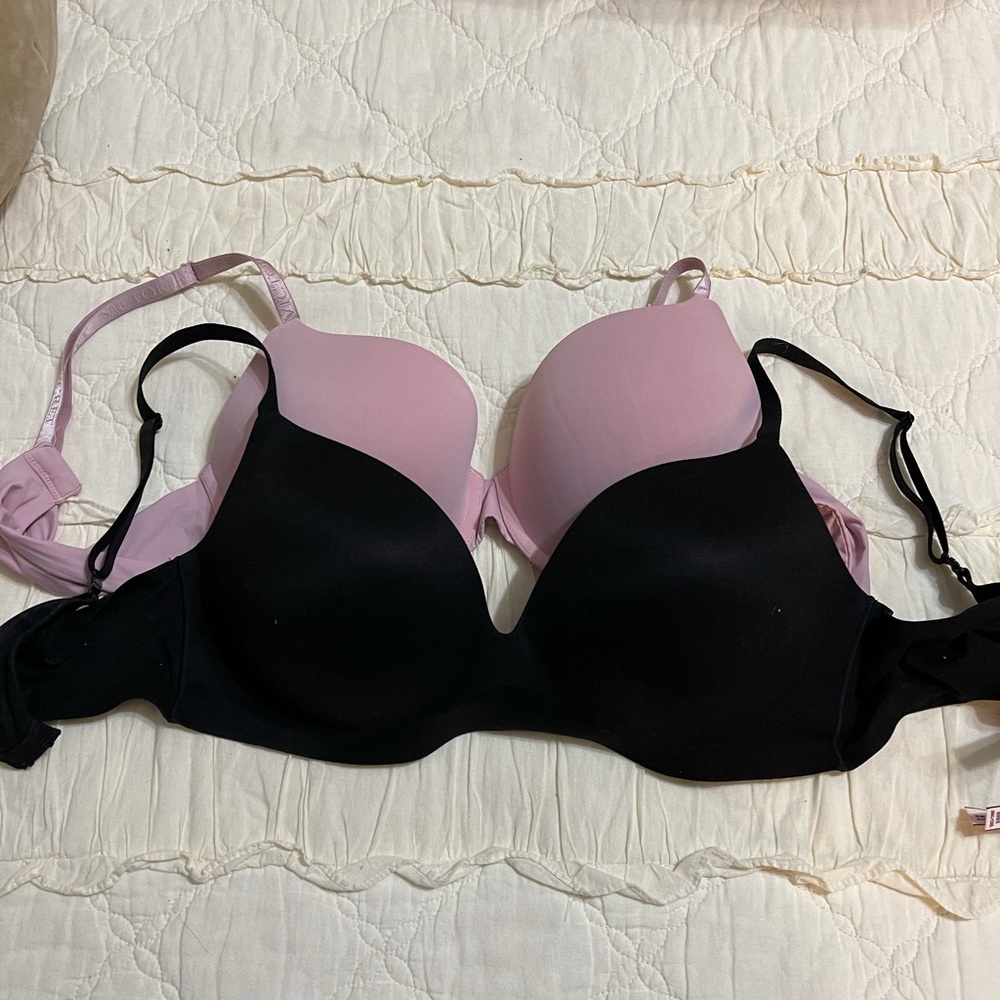 (2) 38 C Victoria Secret bras